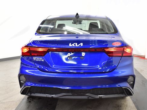 Used 2023 Kia Forte LXS w/ LXS Technology Package image 8