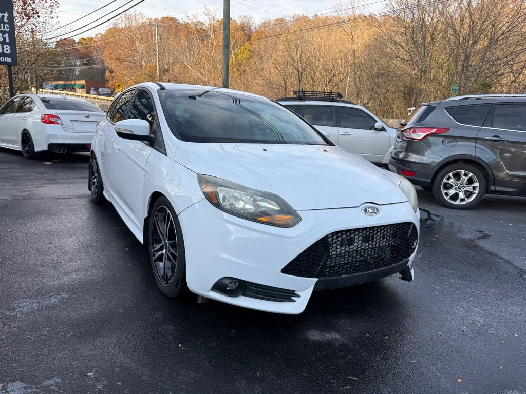 Used 2014 Ford Focus ST FWD image 10