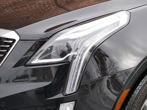 Used 2020 Cadillac XT5 Premium Luxury image 5