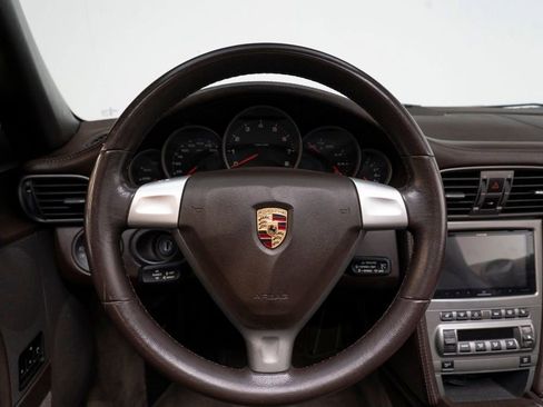 Used 2006 Porsche 911 Carrera RWD image 23