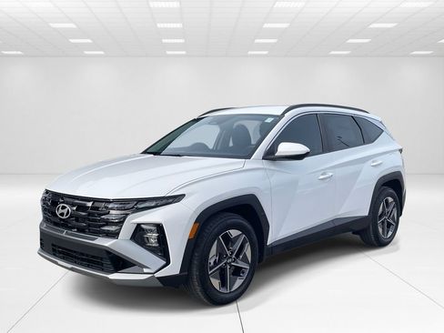 New 2026 Hyundai Tucson SEL image 3