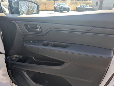 Used 2025 Honda Odyssey Sport-L image 30