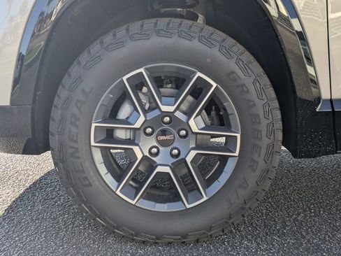 New 2026 GMC Terrain AT4 w/ Convenience Package III image 13