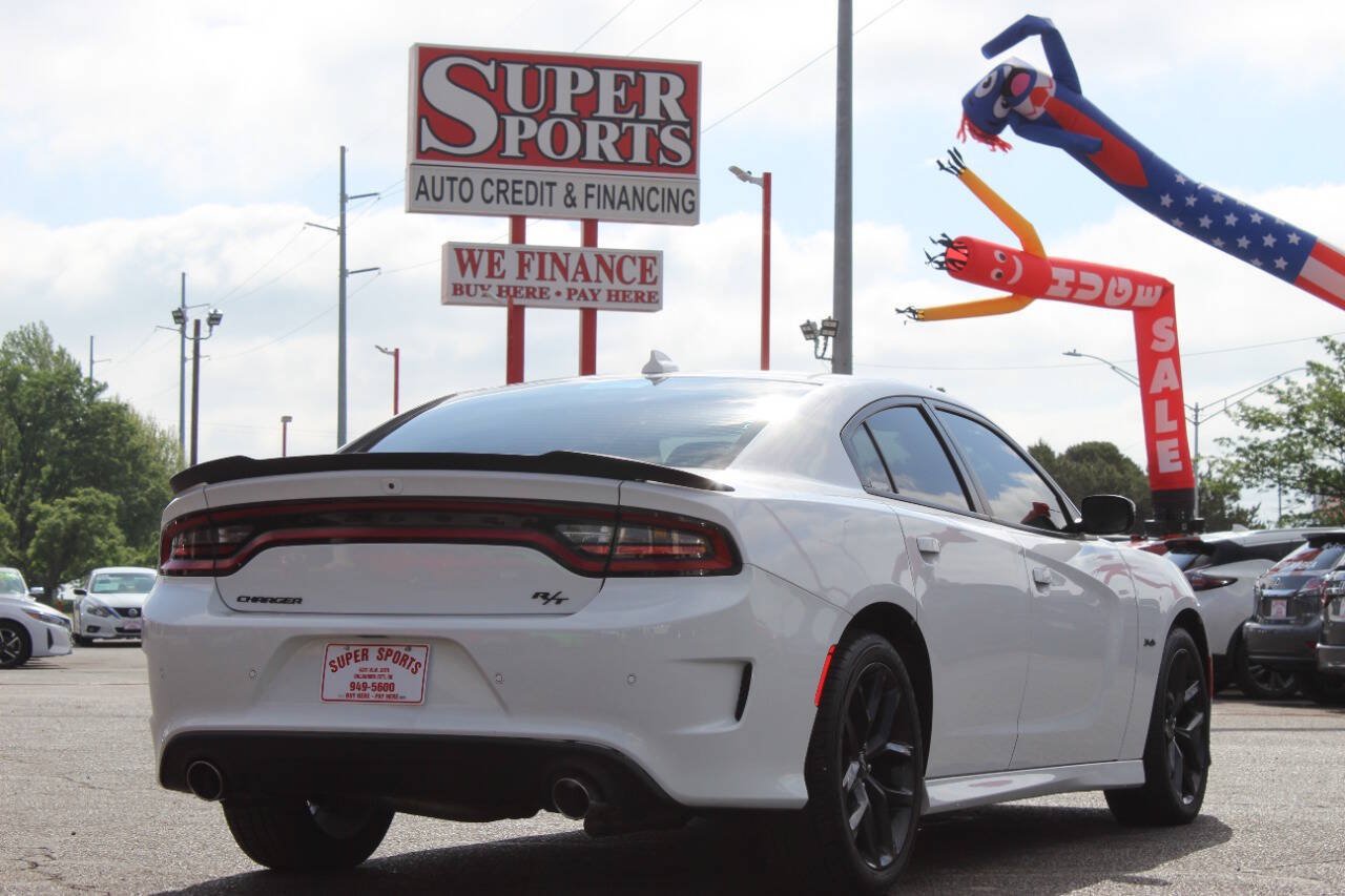 Used 2023 Dodge Charger R/T w/ Blacktop Package RWD image 4