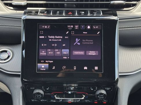New 2026 Jeep Grand Cherokee L 4WD image 18