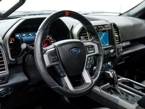 Used 2018 Ford F150 Raptor w/ Equipment Group 802A Luxury AWD/4WD image 46