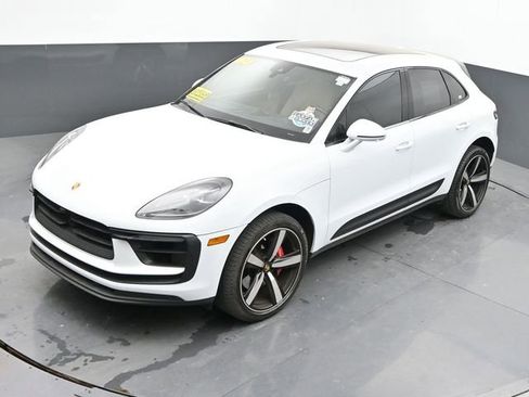 Used 2023 Porsche Macan S AWD/4WD image 36