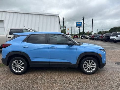Used 2024 Chevrolet TrailBlazer LS w/ LS Convenience Package FWD image 5