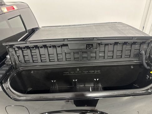 Used 2021 RAM 1500 Limited w/ Advanced Safety Group AWD/4WD image 28
