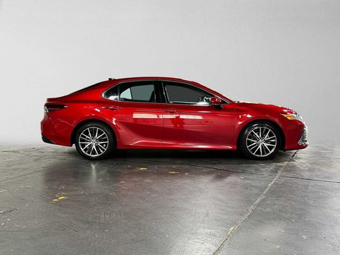 Used 2023 Toyota Camry XLE w/ Navigation Package AWD/4WD image 2