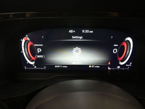 Used 2023 Nissan Pathfinder Platinum AWD/4WD image 12