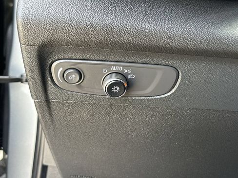 Certified 2023 Buick Envision Preferred AWD/4WD image 18