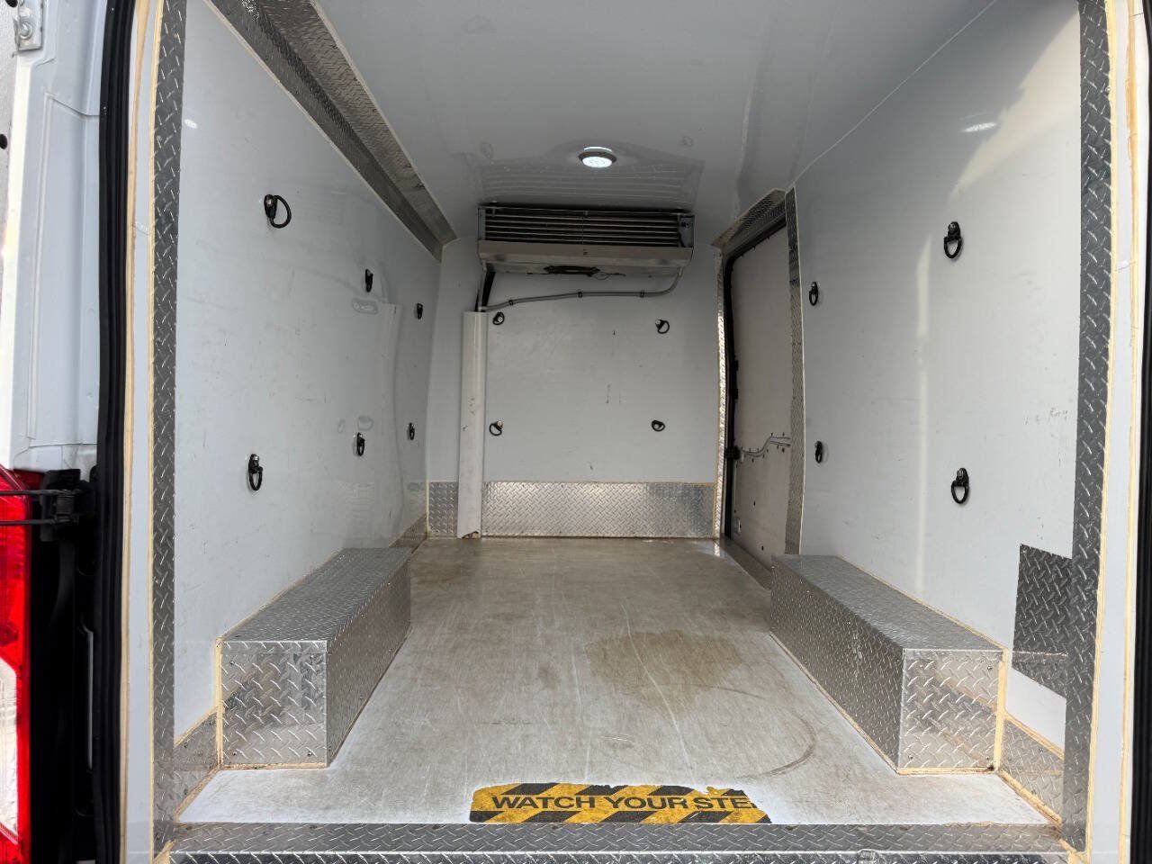 Used 2017 Ford Transit 250 148 Medium Roof RWD image 27