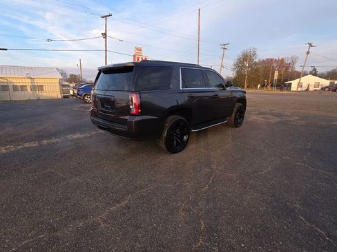 Used 2016 GMC Yukon SLE w/ Convenience Package image 3