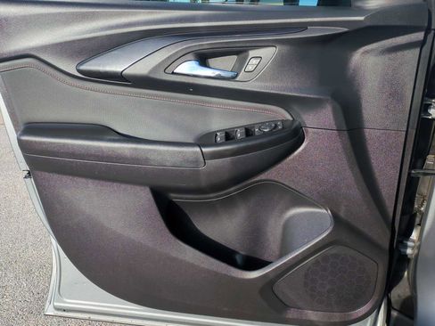 Used 2023 Chevrolet TrailBlazer RS image 21