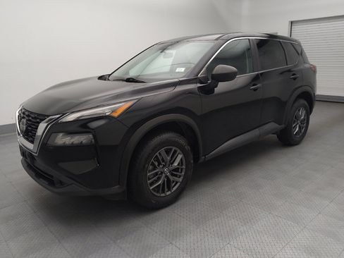 Used 2021 Nissan Rogue S FWD image 2
