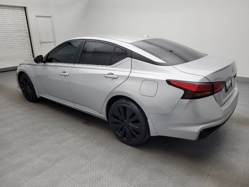 Used 2021 Nissan Altima 2.5 SR image 3
