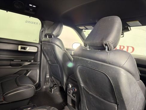 Used 2020 Ford Explorer ST image 19