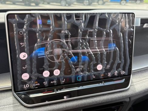 Used 2025 Volkswagen Tiguan S FWD image 12