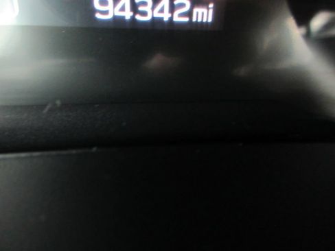 Used 2022 Subaru Outback Limited AWD/4WD image 35
