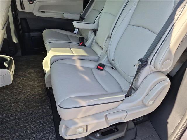 New 2027 Honda Odyssey Touring image 16