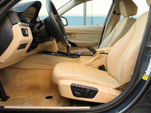 Used 2013 BMW 335i Sedan image 35