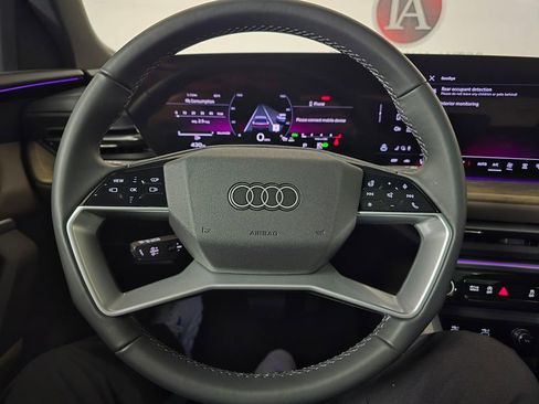 New 2025 Audi Q5 Premium Plus AWD/4WD image 32