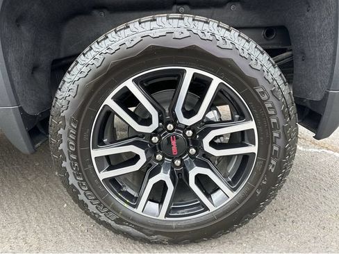 New 2026 GMC Sierra 1500 AT4 w/ AT4 Premium Package AWD/4WD image 4