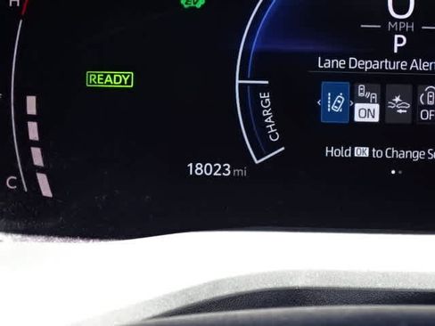 Used 2025 Toyota Camry SE w/ Convenience Package FWD image 26