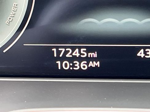 Used 2024 Audi Q5 e Premium Plus w/ Premium Plus Package image 28