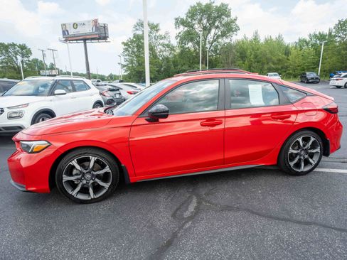 Certified 2025 Honda Civic Sport Touring image 3