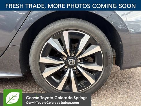 Used 2022 Honda Civic EX image 6