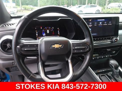Used 2023 Chevrolet Colorado LT w/ LT Convenience Package III RWD image 11
