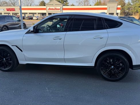 Used 2023 BMW X6 xDrive40i w/ Executive Package image 7