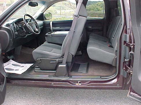 Used 2008 Chevrolet Silverado 1500 LT w/ Power Pack Plus image 18