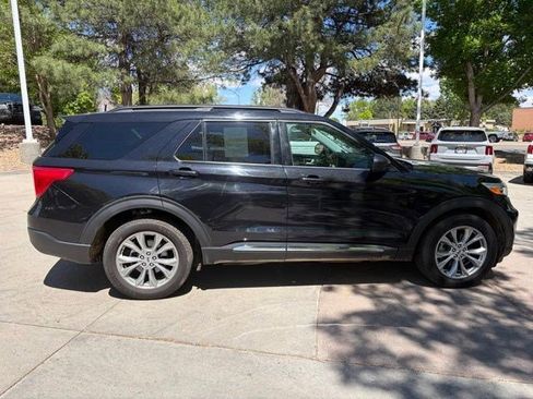 Certified 2023 Ford Explorer XLT w/ Equipment Group 202A AWD/4WD image 9
