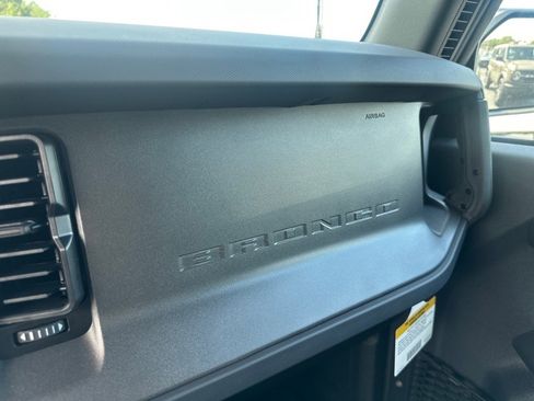 New 2025 Ford Bronco Big Bend image 24
