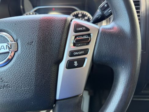 Used 2022 Nissan Titan SV w/ Accessory Utility Package RWD image 18