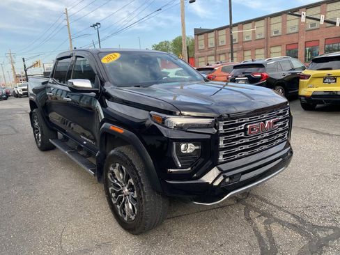 Used 2023 GMC Canyon Denali AWD/4WD image 11