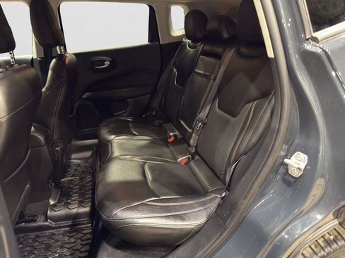Used 2018 Jeep Compass Limited image 22