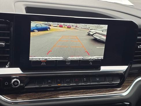 Used 2025 GMC Sierra 1500 Elevation w/ Preferred Package image 15