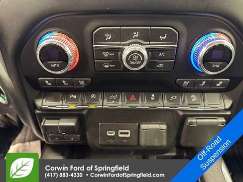 Used 2019 GMC Sierra 1500 SLT w/ SLT Premium Package image 29