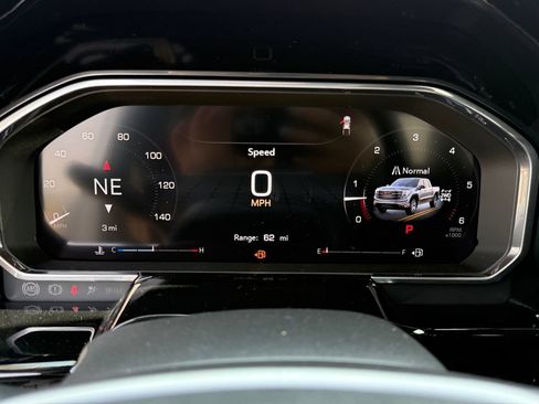 New 2026 GMC Sierra 1500 SLT w/ SLT Premium Plus Package AWD/4WD image 12