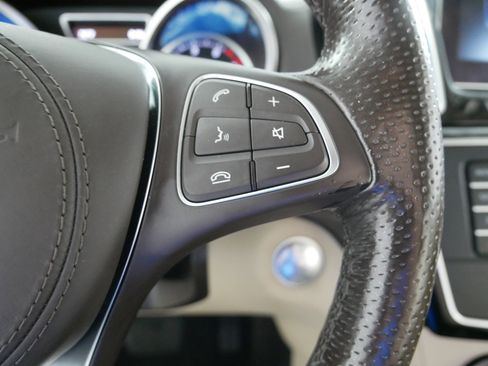 Used 2018 Mercedes-Benz GLS 450 4MATIC image 27