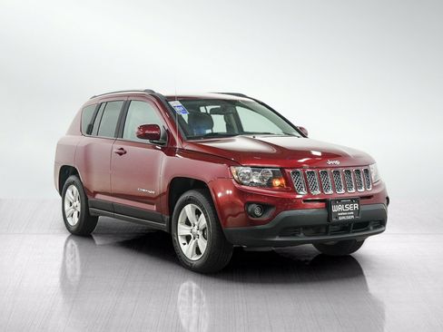 Used 2014 Jeep Compass Latitude FWD image 7