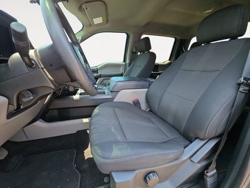 Used 2019 Ford F150 XL w/ Equipment Group 101A Mid AWD/4WD image 9