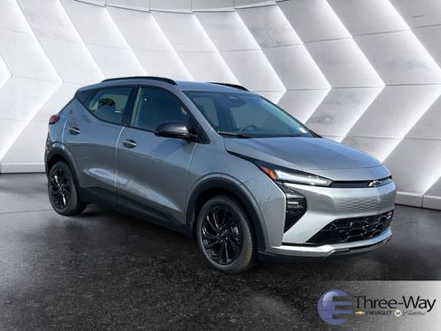 New 2027 Chevrolet Bolt RS FWD image 7