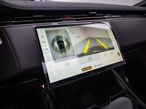 New 2026 Land Rover Range Rover Sport Dynamic SE image 28
