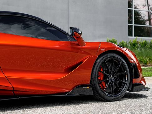 Used 2021 McLaren 765LT RWD image 16