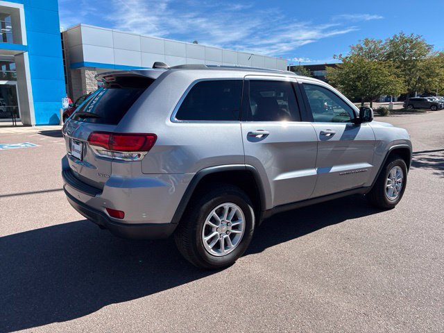 Used 2020 Jeep Grand Cherokee Laredo AWD/4WD image 6
